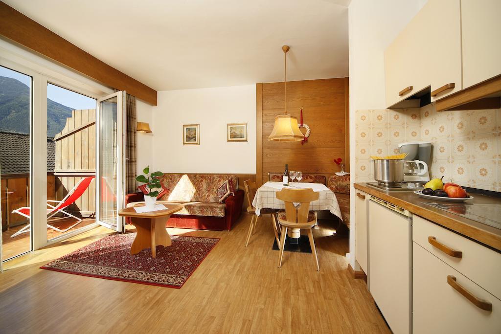Alpina Residence Naturns Ruang foto